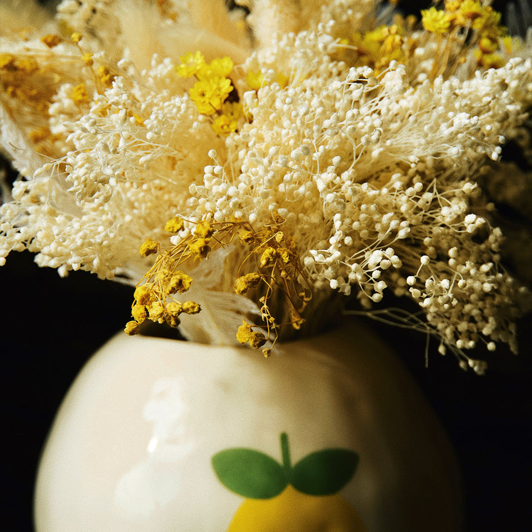Grand vase citron et son bouquet de fleurs séchées